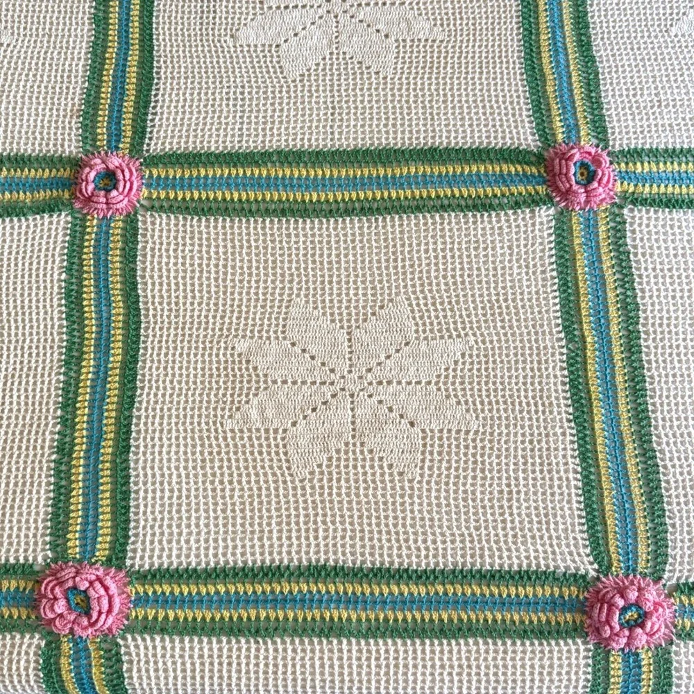 Vintage Handmade Crochet Bedspread Star Pattern Pink Rose Floral TWIN XL